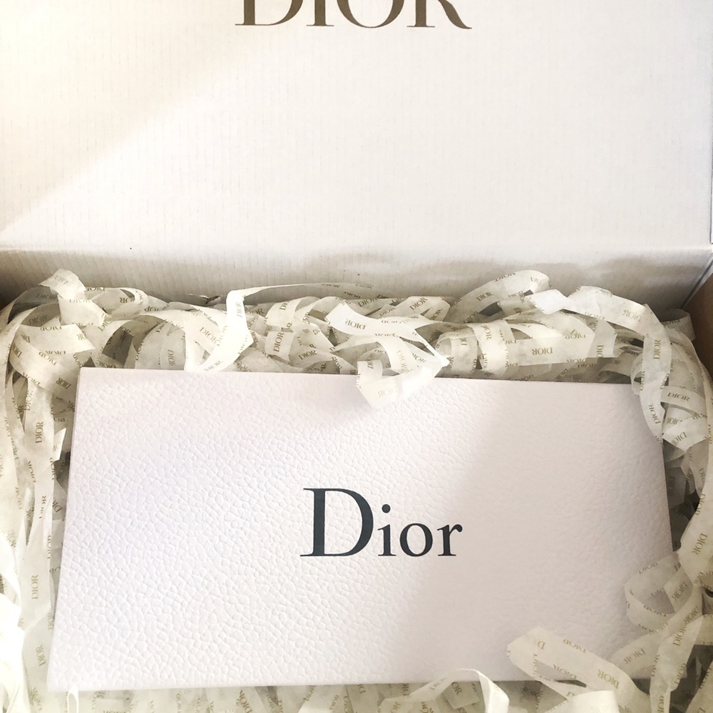DIOR leather charms - Picture 2 of 8